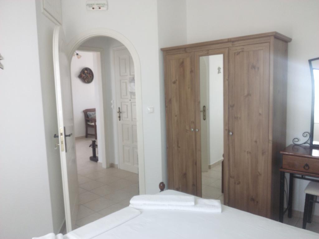 Argilily Studios Kimolos Room photo